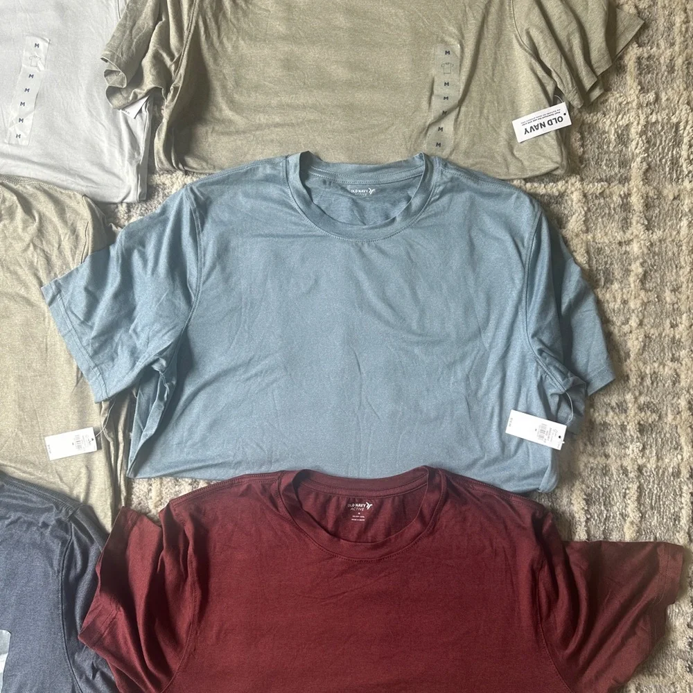 New Old Navy Men’s Active Go Dry Cool Bundle - Picture 3 of 8